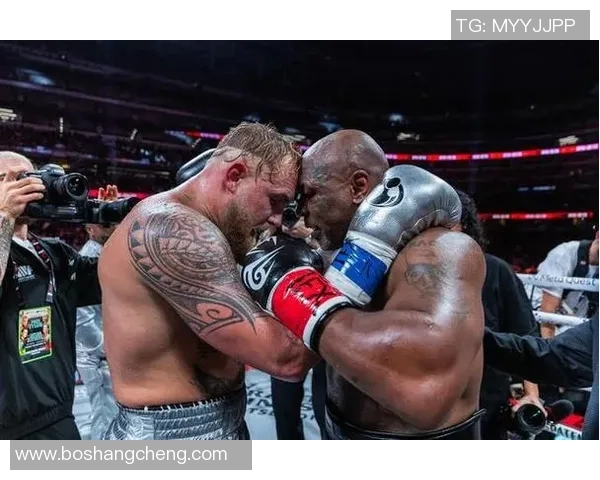 泰森与罗伊琼斯经典对决重播回顾拳坛传奇时刻